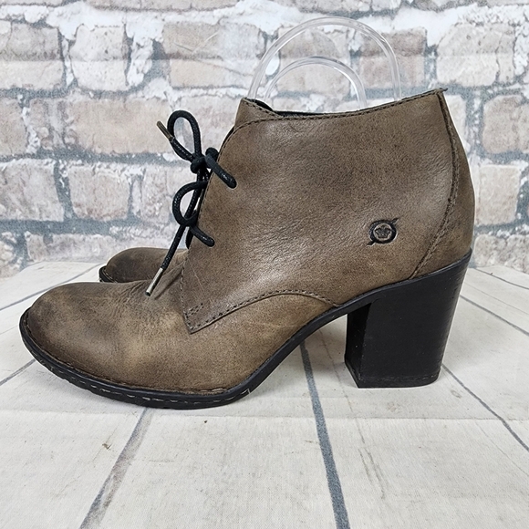 Born Fina Leather Lace Up Chukka Ankle Boots Gray Ombre Size 8.5 - Picture 9 of 15